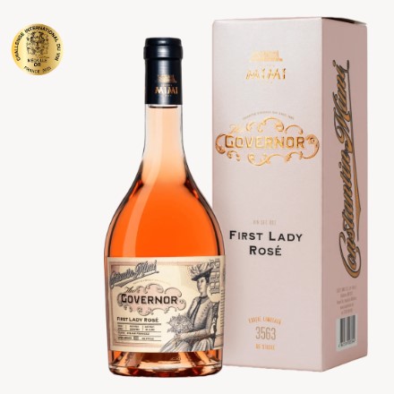 vin First Lady Rose